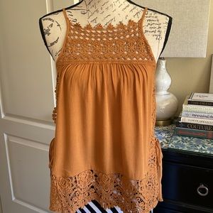 NWT Michel Fashion Crochet TankTop